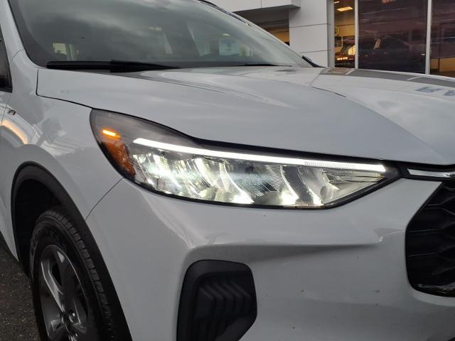 2026 Ford Escape - $26,595