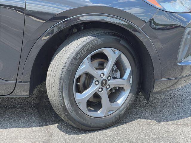 2023 Ford Escape - $24,888