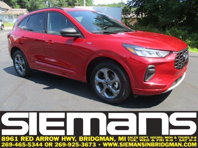 2023 Ford Escape - $25,995