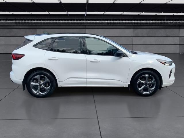 2023 Ford Escape - $28,495