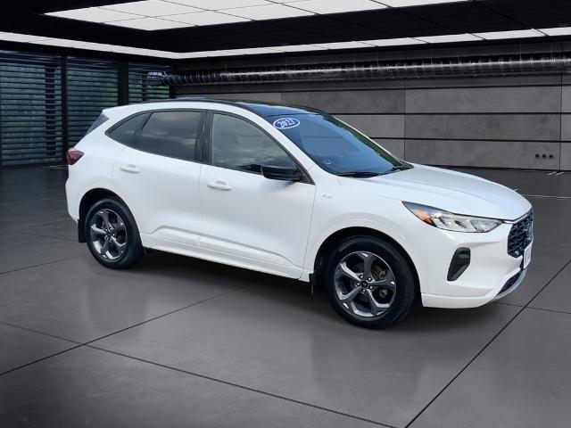 2023 Ford Escape - $28,495