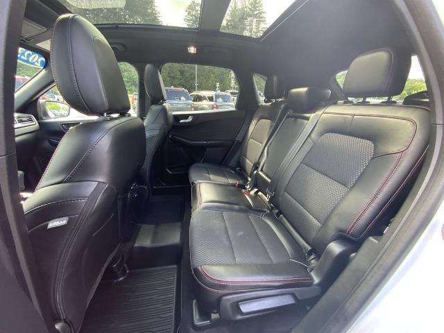 2023 Ford Escape - $28,495