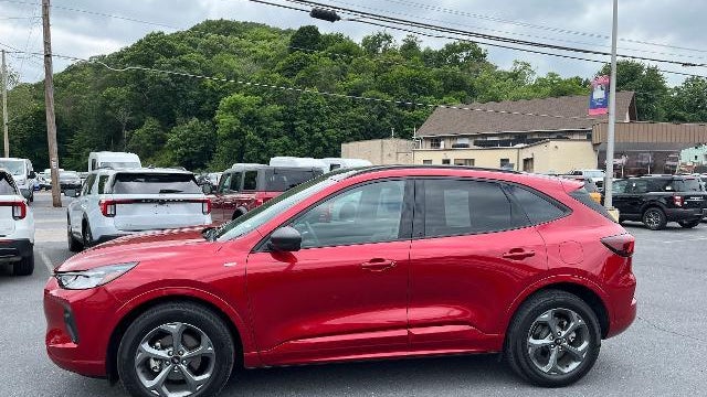 2023 Ford Escape ST-Line