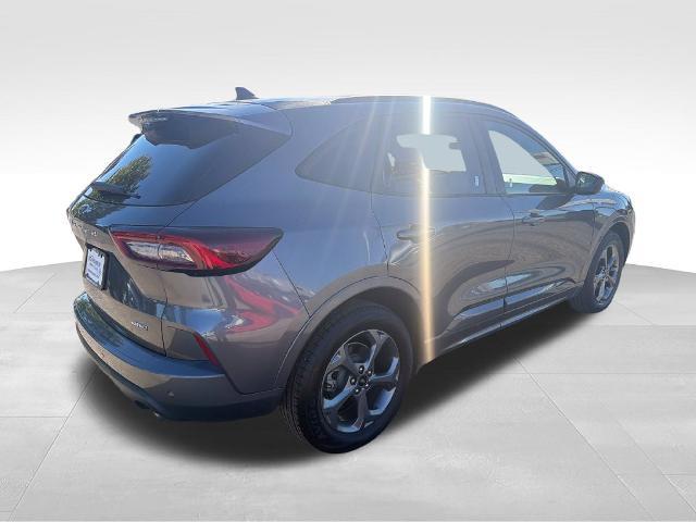 2023 Ford Escape - $24,888