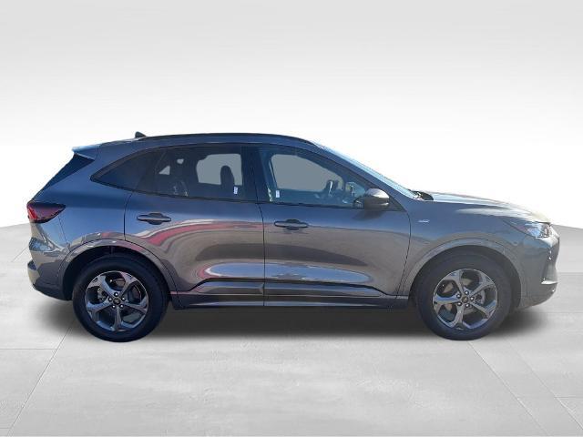 2023 Ford Escape - $24,888