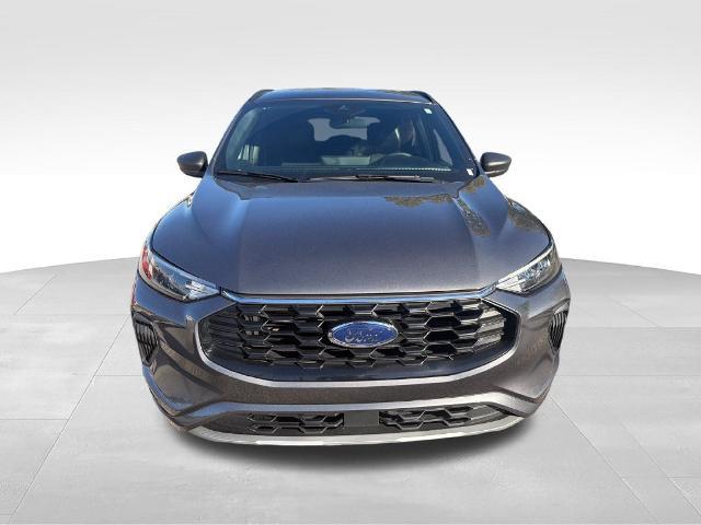 2023 Ford Escape - $24,888