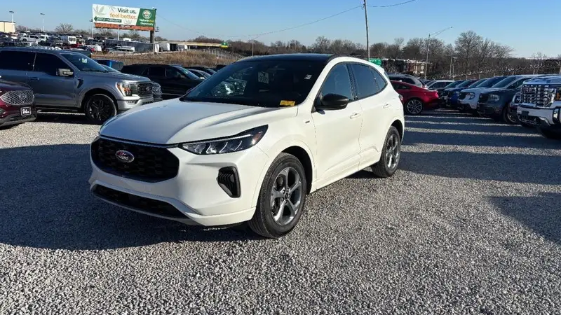 2023 Ford Escape ST-Line