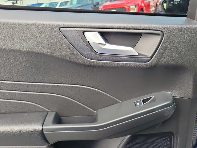 2023 Ford Escape - $24,995