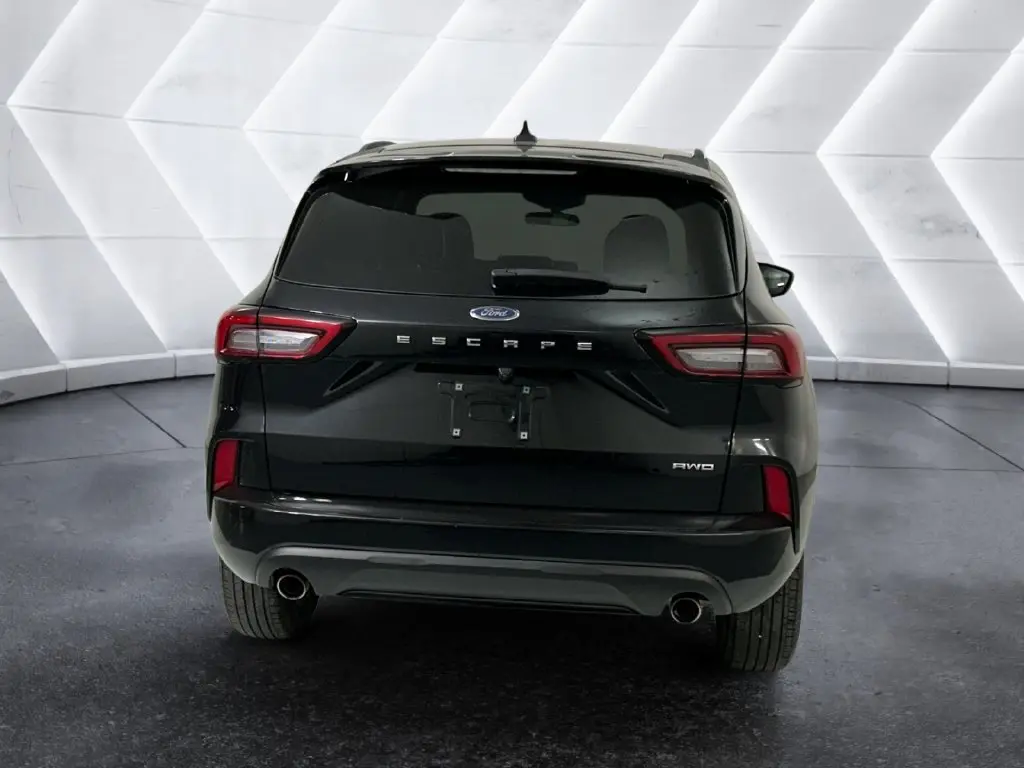 2024 Ford Escape - $19,921