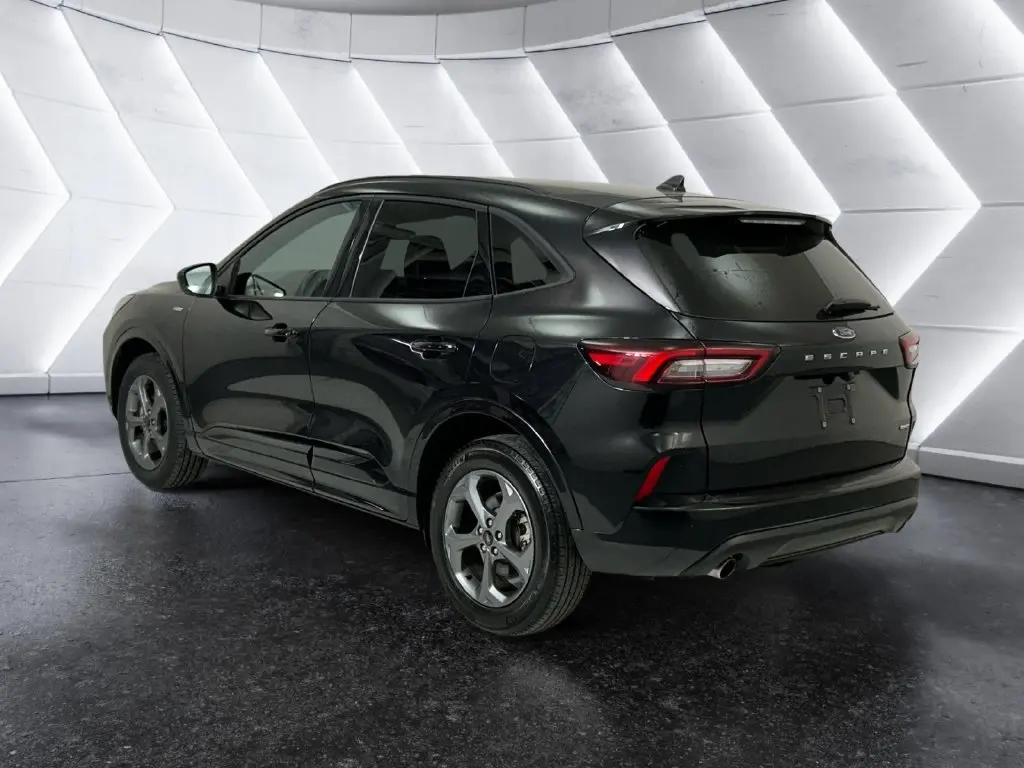 2024 Ford Escape - $19,921