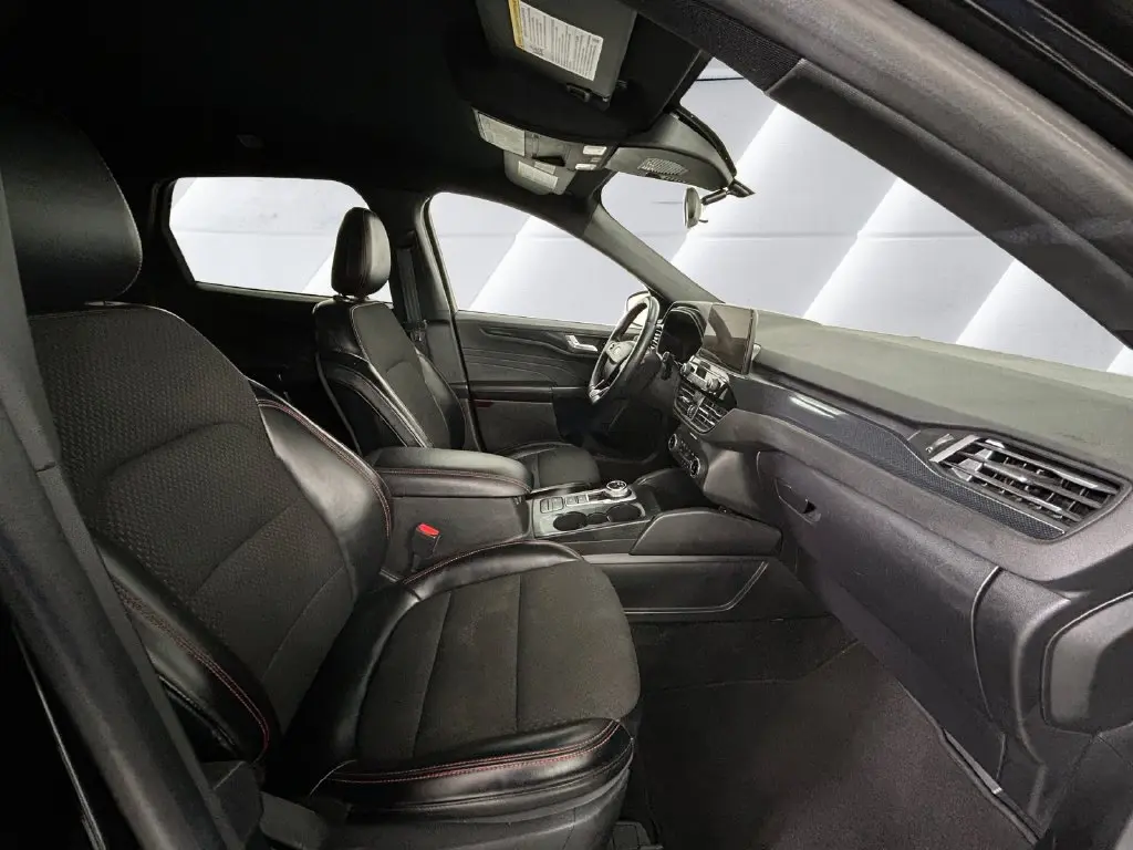 2024 Ford Escape - $19,921