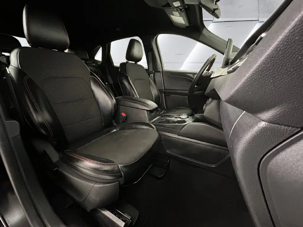 2024 Ford Escape - $19,921