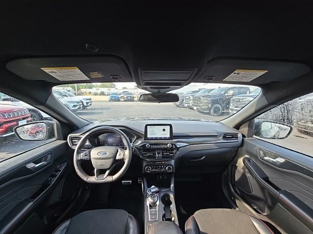 2024 Ford Escape ST-Line — photo 1 of 24