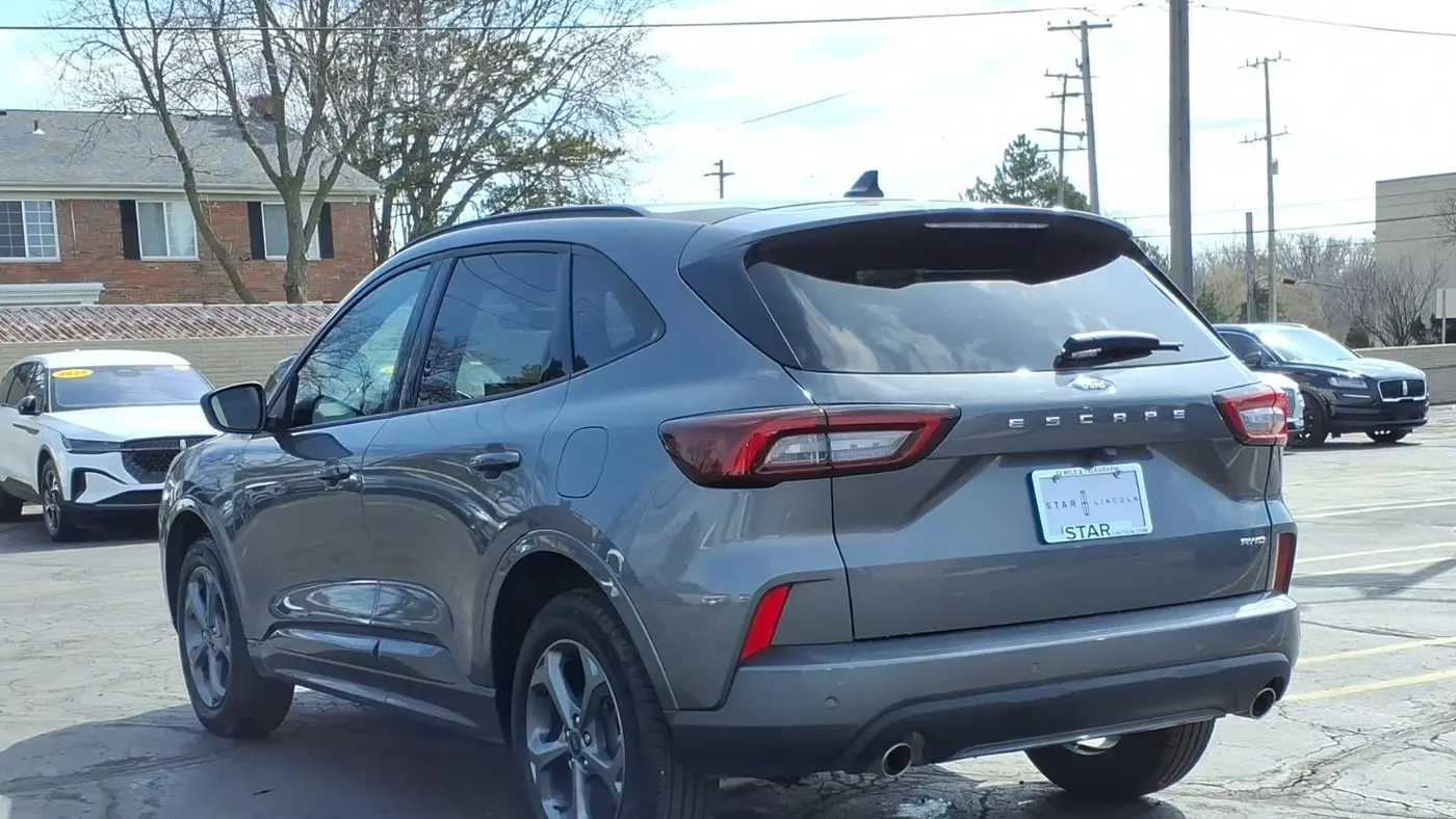 2024 Ford Escape ST-Line