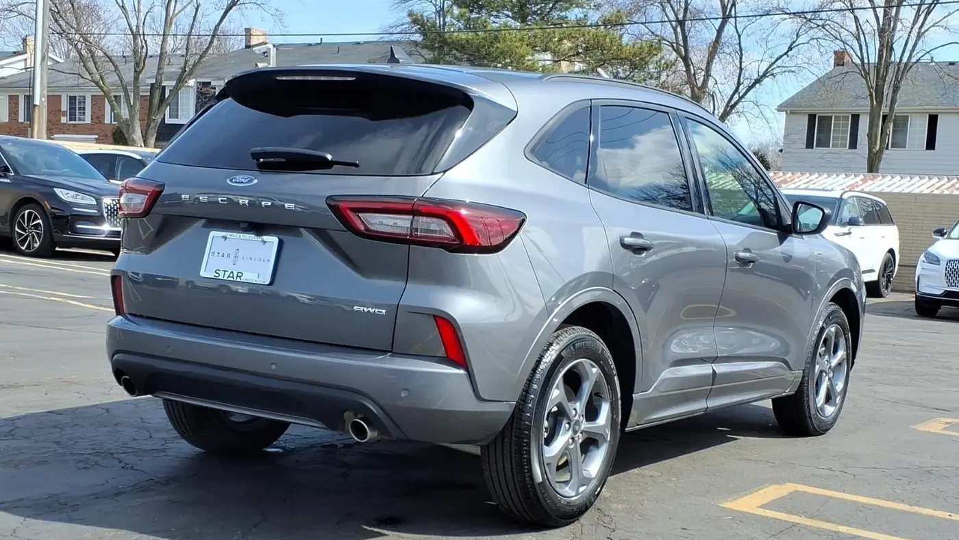 2024 Ford Escape ST-Line