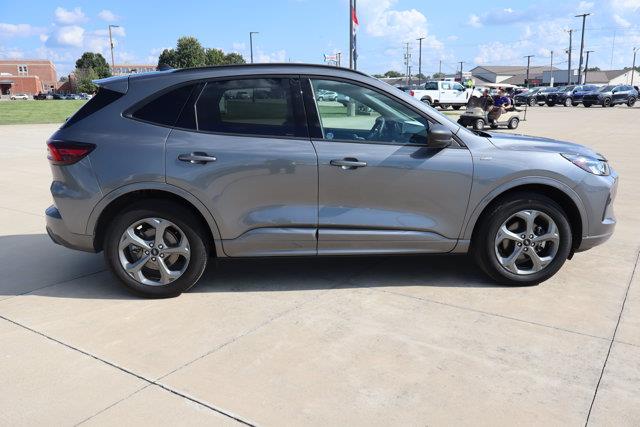 2024 Ford Escape - $28,990