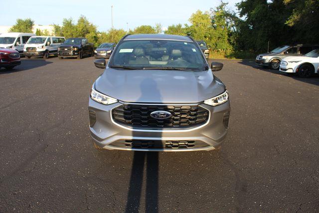 2024 Ford Escape ST-Line — photo 1 of 24