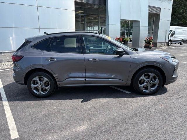 2024 Ford Escape - $26,995