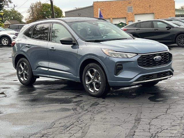 2024 Ford Escape - $24,935