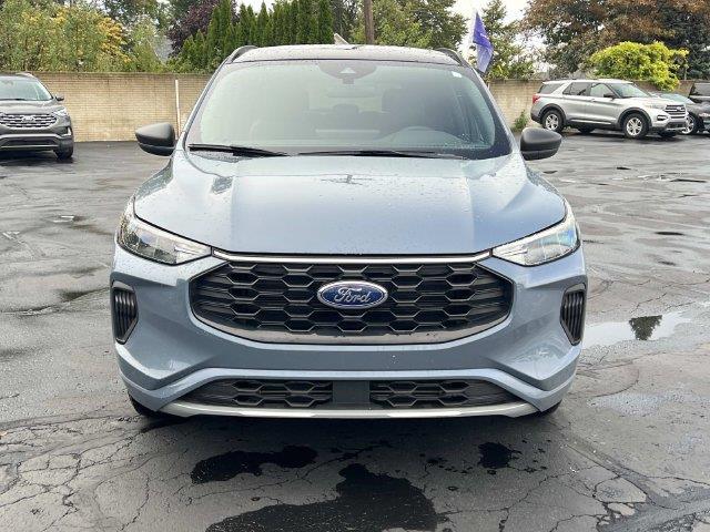 2024 Ford Escape - $24,935