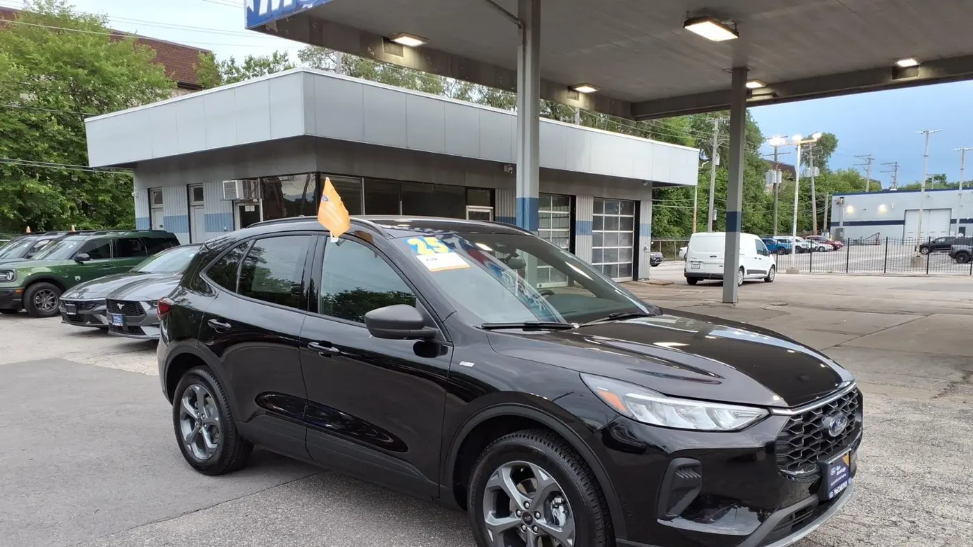 Preowned 2025 Ford Escape ST-Line for Sale
