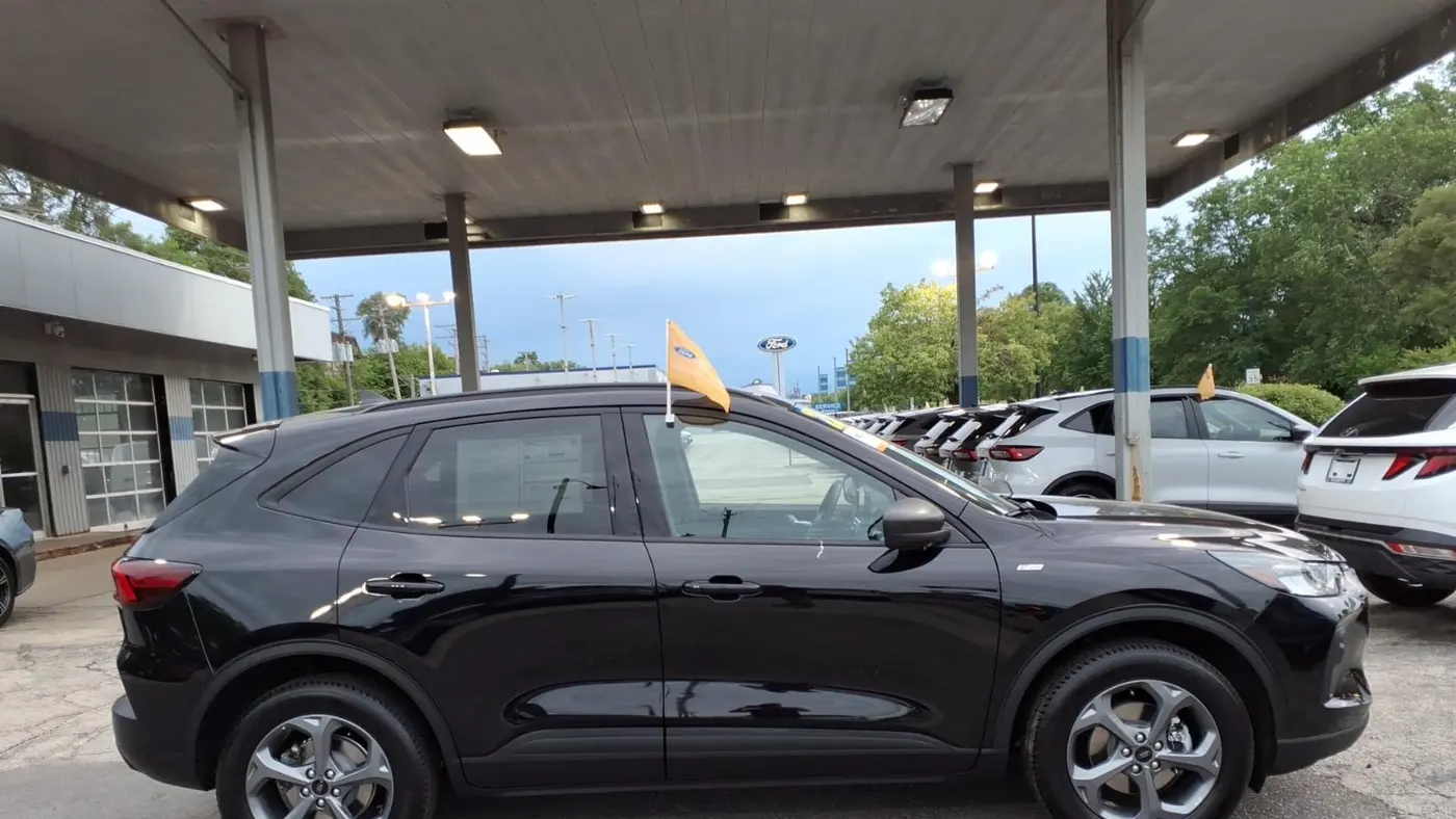 2025 Ford Escape ST-Line