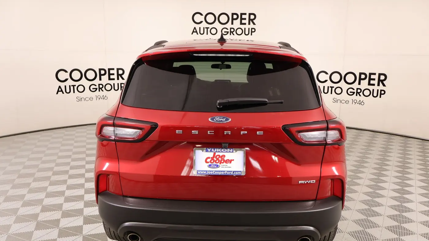 2025 Ford Escape ST-Line