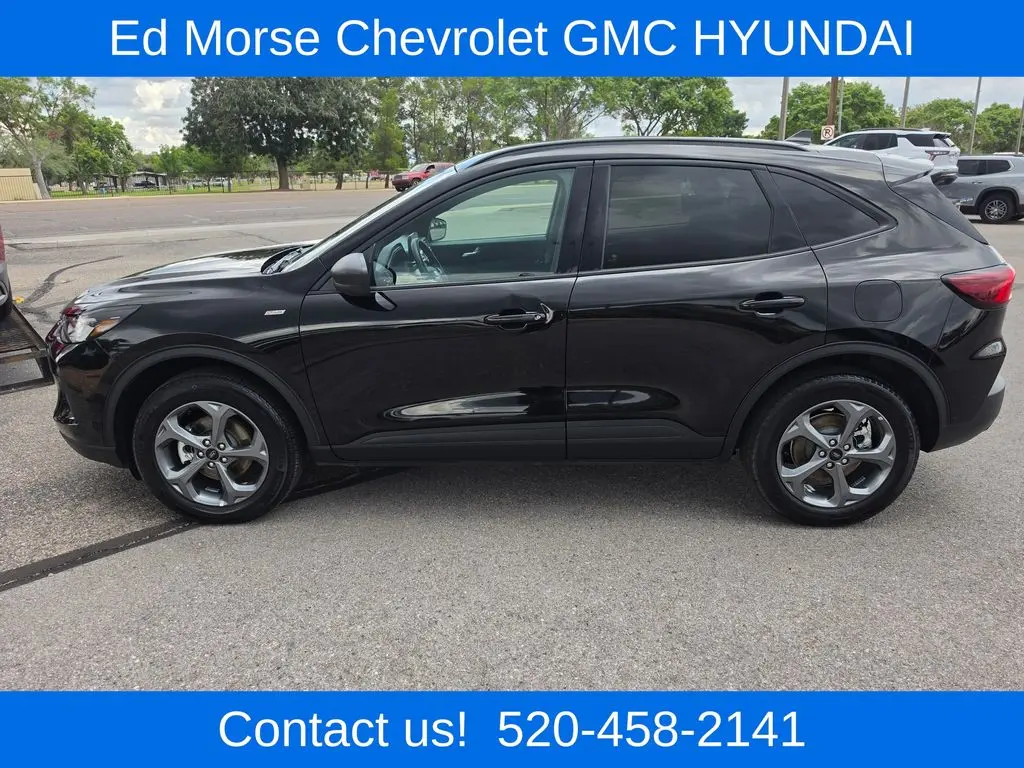 2025 Ford Escape - $22,495