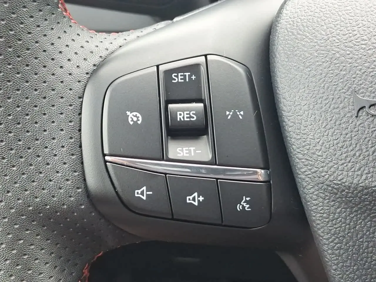 2026 Ford Escape - $27,482