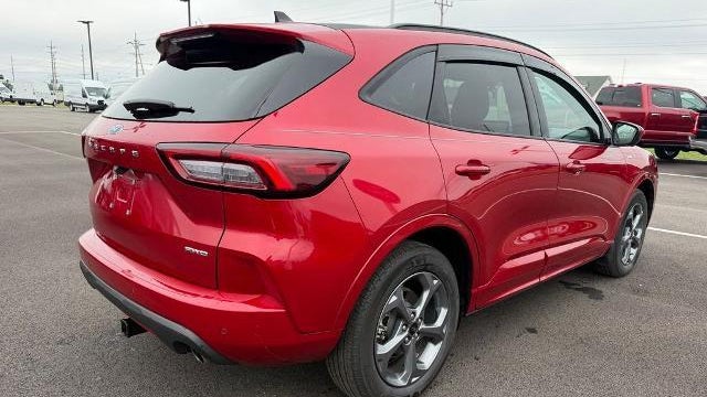 2023 Ford Escape ST-Line Select