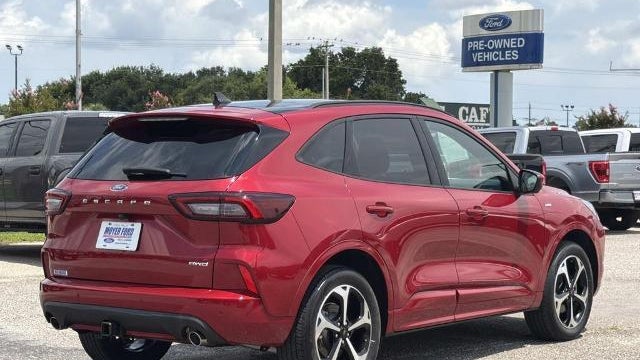 2023 Ford Escape ST-Line Select