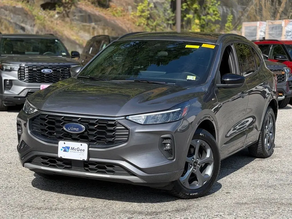 2023 Ford Escape