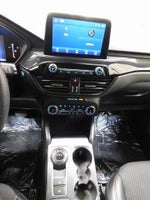 2025 Escape Thumbnail 32