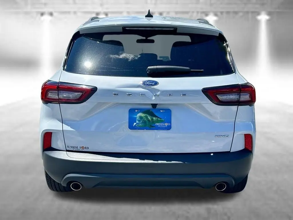 2025 Ford Escape - $19,497