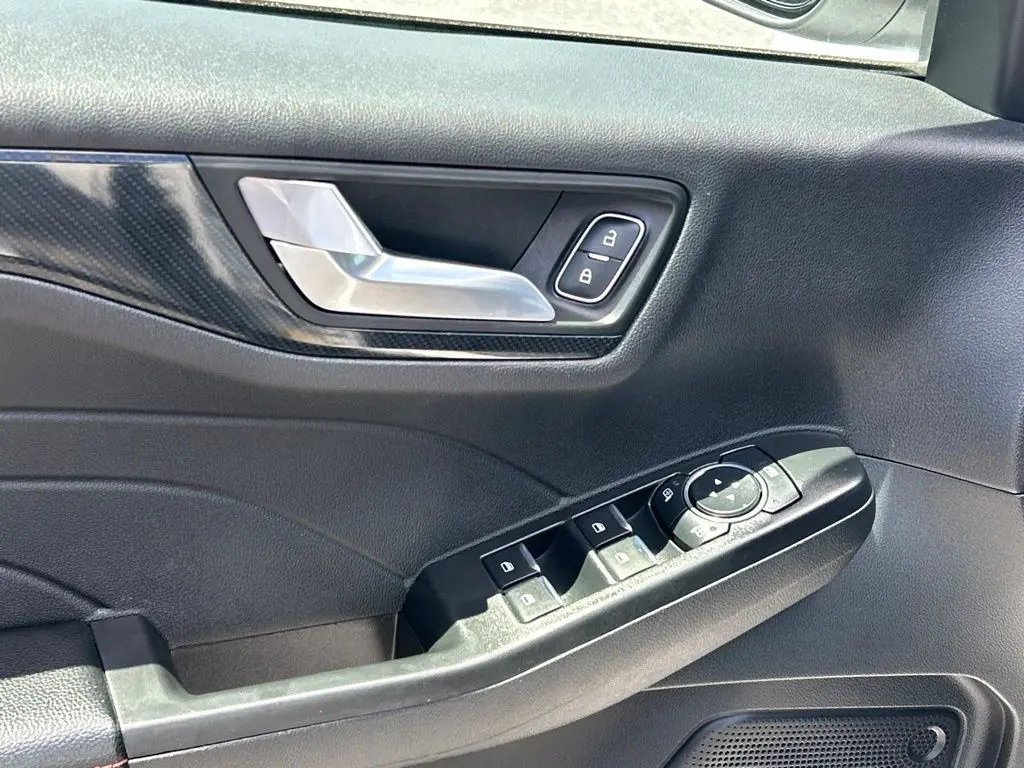 2025 Ford Escape - $19,497