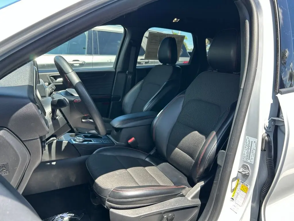 2025 Ford Escape - $19,497