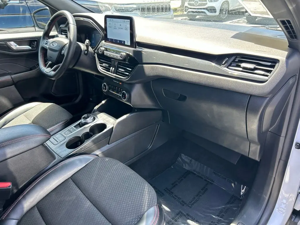 2025 Ford Escape - $19,497