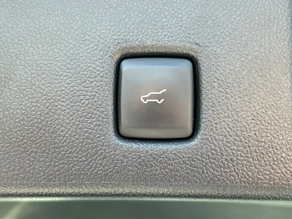 2025 Ford Escape - $19,497