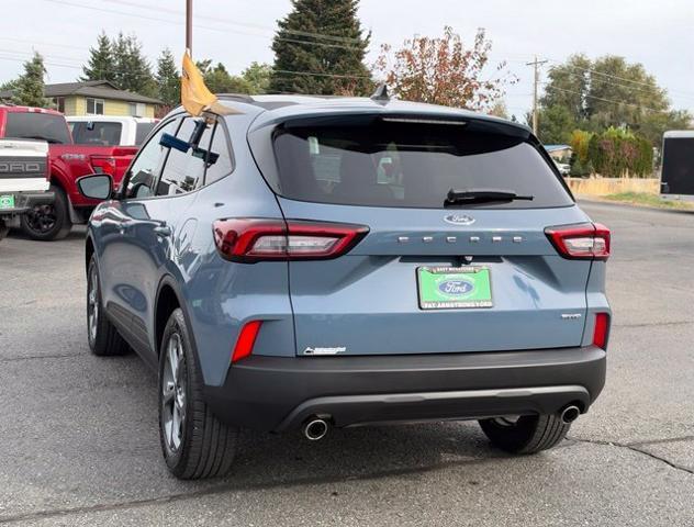 2025 Ford Escape - $24,900