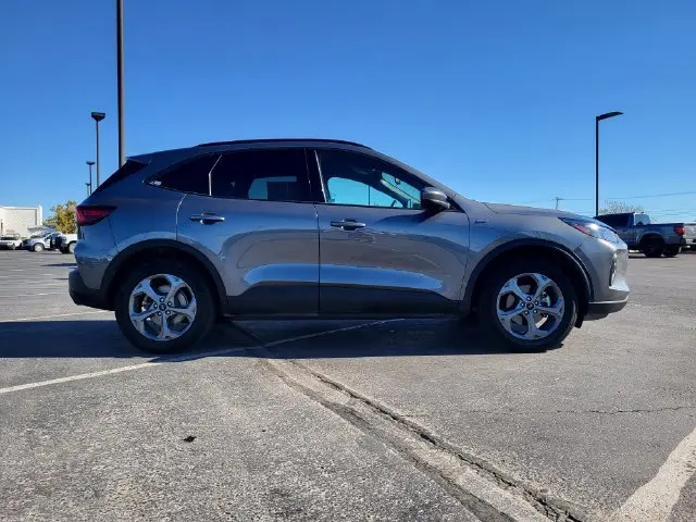 2025 Ford Escape