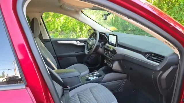2025 Ford Escape ST-Line Select
