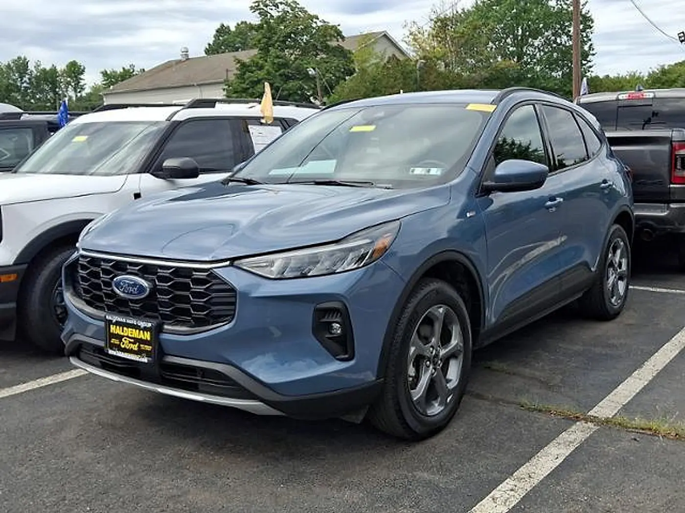 2025 Ford Escape - $24,999