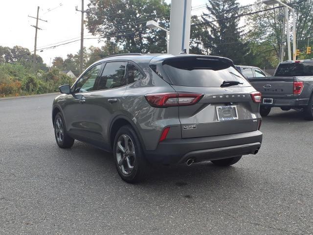 2025 Ford Escape - $25,995