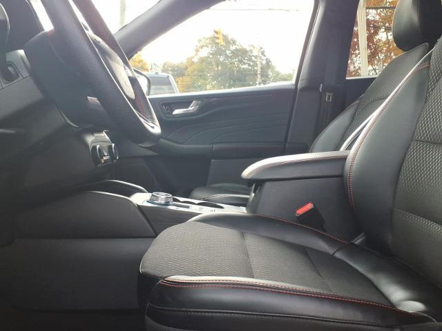2025 Ford Escape - $25,995