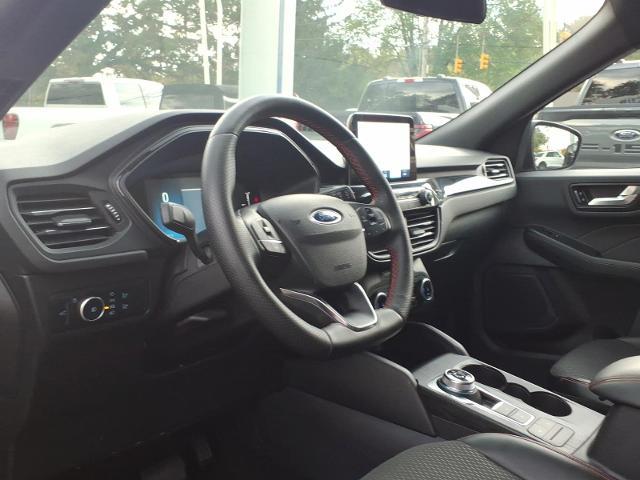 2025 Ford Escape - $25,995