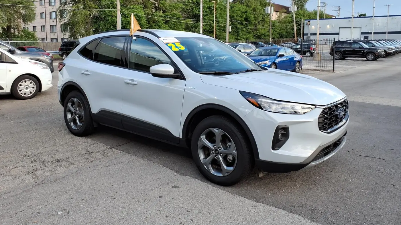 Preowned 2025 Ford Escape ST-Line Select for Sale