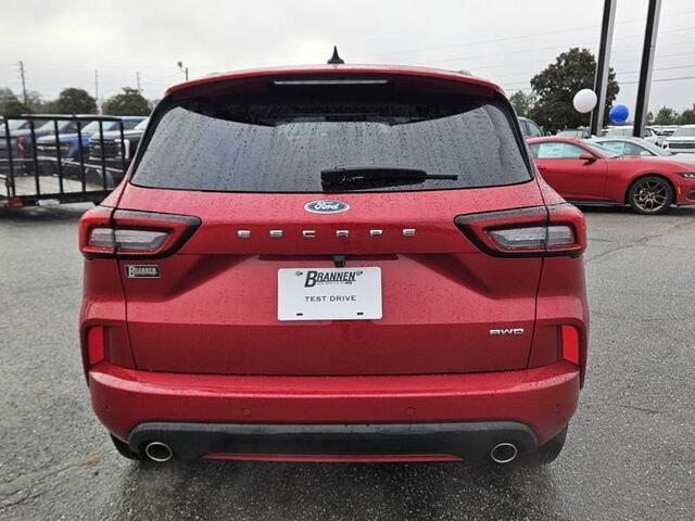 2023 Ford Escape - $27,518