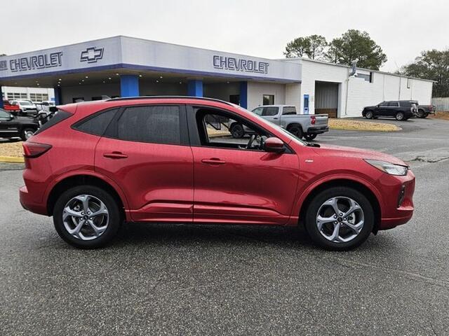 2023 Ford Escape - $27,518
