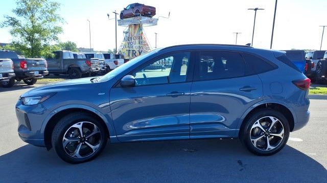 2023 Ford Escape ST-Line Select