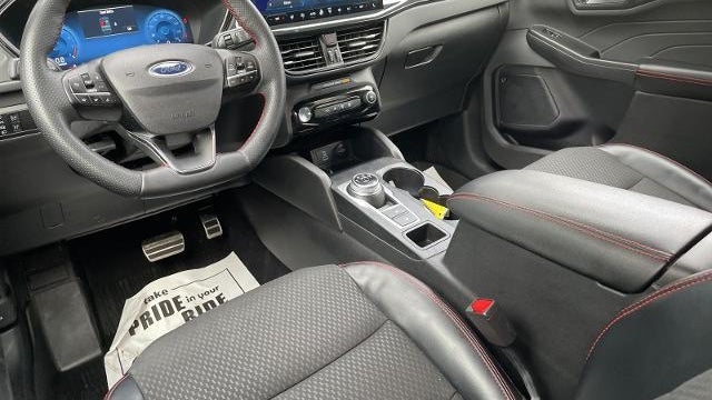 2023 Ford Escape ST-Line Select
